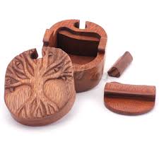 Reviewed in the united kingdom on november 26, 2013. Tree Of Life Wooden Puzzle Box Home Farm Fowls