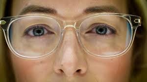 Dana Conroy's Instagram, Twitter & Facebook