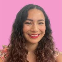 Gisel Aguirre's Instagram, Twitter & Facebook