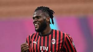 Strong, hard to knock off the ball, plays his position well and seems to have a good mentality. Auguri Presidente Milancafe24 Com Notizie E Risultati In Diretta Sul Mondo Del Milan
