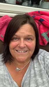 Short hair compliments over other styles