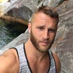 Aaron Desnoyers's Instagram, Twitter & Facebook