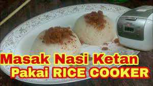 Ilustrasi rice cooker dan alat masak lainnya. Cara Masak Nasi Ketan Pakai Rice Cooker Youtube