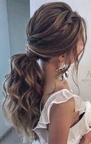 44 Messy Updo Hairstyles The Most Romantic Updo To Get An Elegant Look Medium Hair Styles Updos For Medium Length Hair Hair Styles