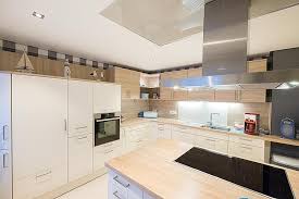 Auf was muss geachtet werden? Kuchen Decke Bad Laasphe Renoviert Mit Beleuchtung Plameco