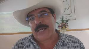 ENTREVISTA A ARMANDO CUERVO, PRESIDENTE DE LA AGLN