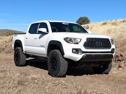 The hero trd pro gets a lift as well, now riding at 1.5 inches of lift in the front and a half inch in the rear. Tacoma 4 0 Series Tactical Lift Kit For 16 18 Toyota Tacoma 2 4wd Daystar Webber Offroad