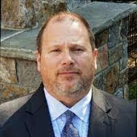 Russell Kinlaw's Instagram, Twitter & Facebook