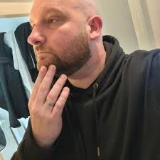 Paul Lees (@leesy911)