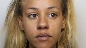 Simone Perry's Instagram, Twitter & Facebook