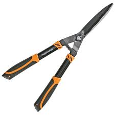 Get free shipping on qualified fiskars garden tool sets or buy online pick up in store today in the outdoors department. Pin On Lawn Equipment Garage