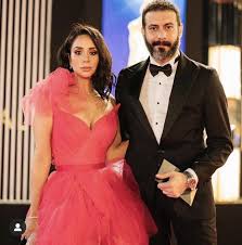 محمد فراج acts or appears in the following movies. Ø®Ù†Ø§Ù‚Ø© ÙØ±Ø§Ø¬ ÙˆØ®Ø·ÙŠØ¨ØªÙ‡ Ù‚Ø¨Ù„ Ø§ÙØªØªØ§Ø­ Ø§Ù„Ù‚Ø§Ù‡Ø±Ø© Ø®Ø§Øµ Ù…Ø¬Ù„Ø© Ø§Ù„Ø¬Ø±Ø³