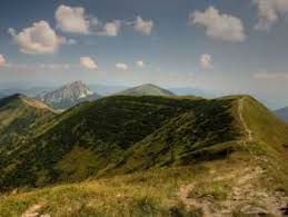 Die kategorie:gebirge in der slowakei ist eine unterkategorie der kategorie:geographisches objekt und gehört zum wikiprojekt geographie.die kategorie ist eine objektkategorie; Slowakei Slowakische Gebirge Slowakische Unterkunft Ohne Provision