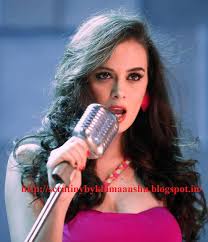 It perhaps cemented ranbir kapoor as bollywood's fastest rising new superstar and reaffirms that deepika padukone is one of today's most engaging, most captivating performers. Scrutiny Evelyn Sharma Basks In Yeh Jawaani Hai Deewani Glory