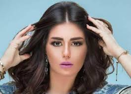 منة فضالي تثير الجدل بسبب صورها مع أخيها. Ø±Ø³Ø§Ù„Ø© Ù…Ù†Ø© ÙØ¶Ø§Ù„ÙŠ Ø§Ù„ØºØ§Ù…Ø¶Ø© ØªØ«ÙŠØ± ØªØ³Ø§Ø¤Ù„Ø§Øª Ù…ØªØ§Ø¨Ø¹ÙŠÙ‡Ø§ Ù‡Ù„ ÙŠÙˆØ¬Ø¯ Ø­Ø¨ Ø¬Ø¯ÙŠØ¯ ÙÙŠ Ø­ÙŠØ§ØªÙ‡Ø§ Ù…Ø´Ø§Ù‡ÙŠØ±