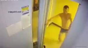 096
