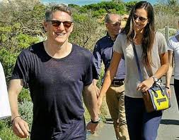 Denn das sportliche ehepaar baut seit über. Ù…Ø­Ù…Ø¯ On Twitter Tennis Photos So Happy Together Ana Ivanovic And Bastian Schweinsteiger Bild Http T Co Lwp1rwlpgt