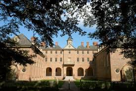 Feb 6 1693 The College Of William And Mary Is Chartered In Williamsburg Va Williamsburg Campus William And Mary