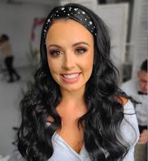 PEARLS are trending and we are here for it 👏🏽👏🏽👏🏽 Team  @thebeautysoiree_co Hair @cecilymorgan_hair Makeup by ME 💋 #pearls #glam  #glamwaves #weddingbeauty #weddinginspo #virginiabride