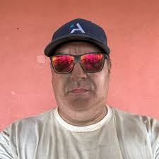 Steven Hafner's Instagram, Twitter & Facebook