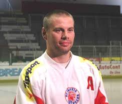 A jejími potomky obýval horní patro. Hc Slavia Praha Pri Postupu I Titulu Jsem Mel Velike Stesti Na Vybornou Partu