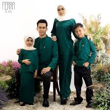 Jadikan lebaran sebagai moment yg dirakam sebagai kenangan terindah. Baju Raya 2021 Set Sedondon Family Bajet Ferra Emerald Green Shopee Malaysia