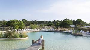 Yelloh Village Les Petits Camarguais Secrets De Camargue 4 Espaces Aquatiques Differents Sont Au Camping Les Petits Cama Beau Parc Petite Camargue Camping