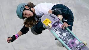 Bei den sommerspielen „tokyo 2020 ist die sportart erstmals dabei & lilly. Lilly Stoephasius Skateboarderin Jungste Deutsche Olympia Teilnehmerin Welt