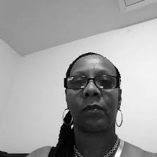 David and tamela Mann fan...