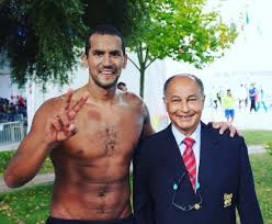 剩不到10天東京奧運就要正式展開，而本次游泳比賽的場館是新建成的tokyo aquatics centre，位於東京都辰巳森林海濱公園內，離原本的東京辰巳水泳館不遠，其耗資約600億日圓，是目前全世界最先進的游泳池，他有可浮動的池壁 (由縮時影片可大約知道如何運作)，15000個座位 (台灣詩欣館只有1800個座位)，大家就可以想像這個泳池有多大了!!影片來源:オリンピック. Gspjzaxx4pccxm