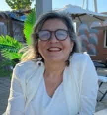 Erika Roach's Instagram, Twitter & Facebook