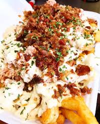 Lemon Garlic Shrimp And Snow Crab Fries Crab Fries Savoury Food Lemon Garlic Shrimp