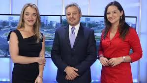 Top 5 tvn noticias del 9 de marzo de 2020. Emblematica Conductora De Noticias Da Golpe A Tvn Y Se Va A Mega