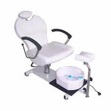 This Chair Is Mobile And Can Be Used W Disposable Liners For Foot Wash Comfortable Looking Yet Great Fo Nail Salon Furniture Nail Salon Decor Pedicure Chair