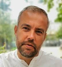 Dylan Hibbert's Instagram, Twitter & Facebook