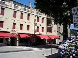 Après votre repas du soir, pris l'hiver au coin du feu de la cheminée ou l'été sur notre terrasse à l'ombre des platanes, nous vous proposons huit chambres. Les Platanes Bewertungen Fotos Thueyts Frankreich Tripadvisor