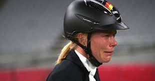 The disturbing images of the modern pentathlete annika schleu in the olympic riding course triggered a heated debate about the sport. W48hipc Qyqqmm