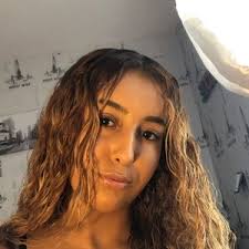 Savesave accueil client coiffeur for later. Lydia Cergy Etudiante Bac Pro Arcu Accueil Relation Client Usagers Donne Des Cours Sur La Communication Et La Vente