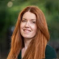 Christina Maslen's Instagram, Twitter & Facebook