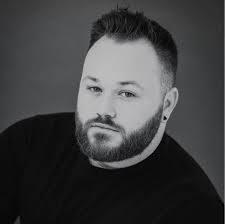 Added some beautiful soft dimension to my lovely guests dark hair with a  layered face frame haircut. What do you think? If you need to add some  dimension to your hair book