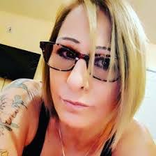 Barbara Schlick's Instagram, Twitter & Facebook