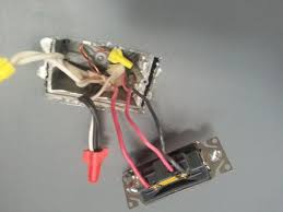 Turn off the correct circuit at your electrical panel. Which Wire Goes Where Light Switch Doityourself Com Community Forums