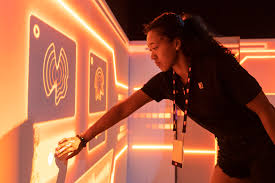 o̞ːsäkä näo̞mi, born october 16, 1997) is a japanese professional tennis player. Naomi Osaka Launches The Breakthrough Room At Australian Open 2020 Asia Hub