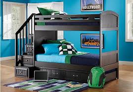 Saat menggunakan tempat tidur rendah, gunakan furnitur berskala lebih kecil dan . 15 Ide Terkeren Desain Ranjang Susun Untuk Rumah Minimalis Uprint Id