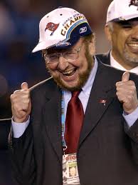 The brothers rob the daddysthe daddy steals the sonnys they're taken united moniesthe glazier family. Malcolm Glazer Owner Of Buccaneers And Manchester United Dies