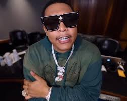 Congratulations 🎊 BigWalkDog you're officially a free Agent… You're no  longer tied to any record labels nor contracts… You did your job and gave  most locals something to look up to. You