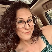 Whitney Naylor's Instagram, Twitter & Facebook