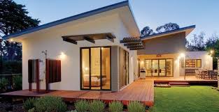 Ukurannya yang mungil dan bentuknya yang memanjang memberikan tantangan tersendiri dalam mendesainnya. 10 Desain Rumah Idaman Inspirasi Cantik Nan Modern Notepam