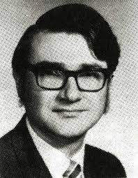 42 Males wearing glasses in the 20th century Images: PICRYL