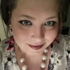 Abbey Phillips (gabbeygirl75)